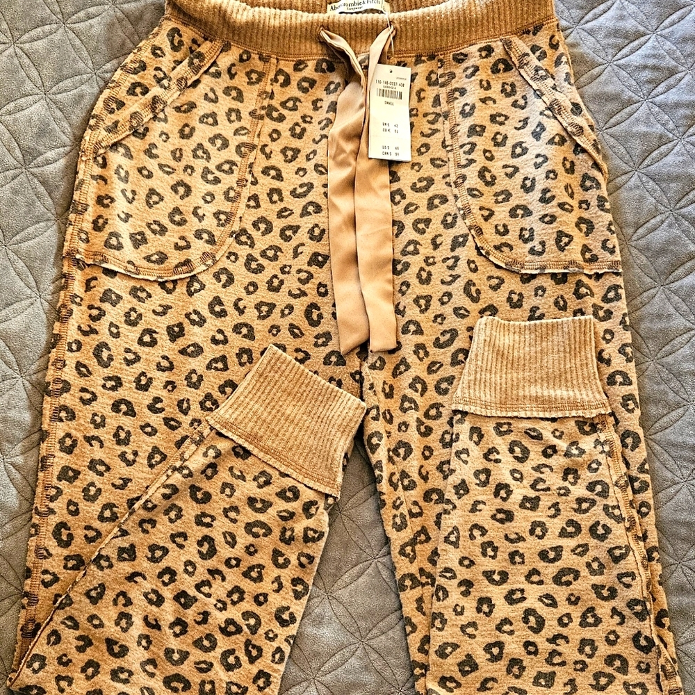 Abercrombie and Fitch sleepwear